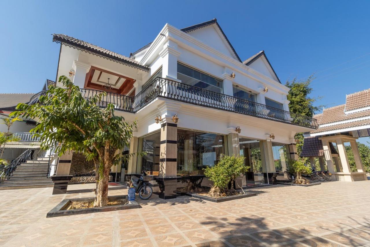Vang Vieng Diamond Resort Екстериор снимка