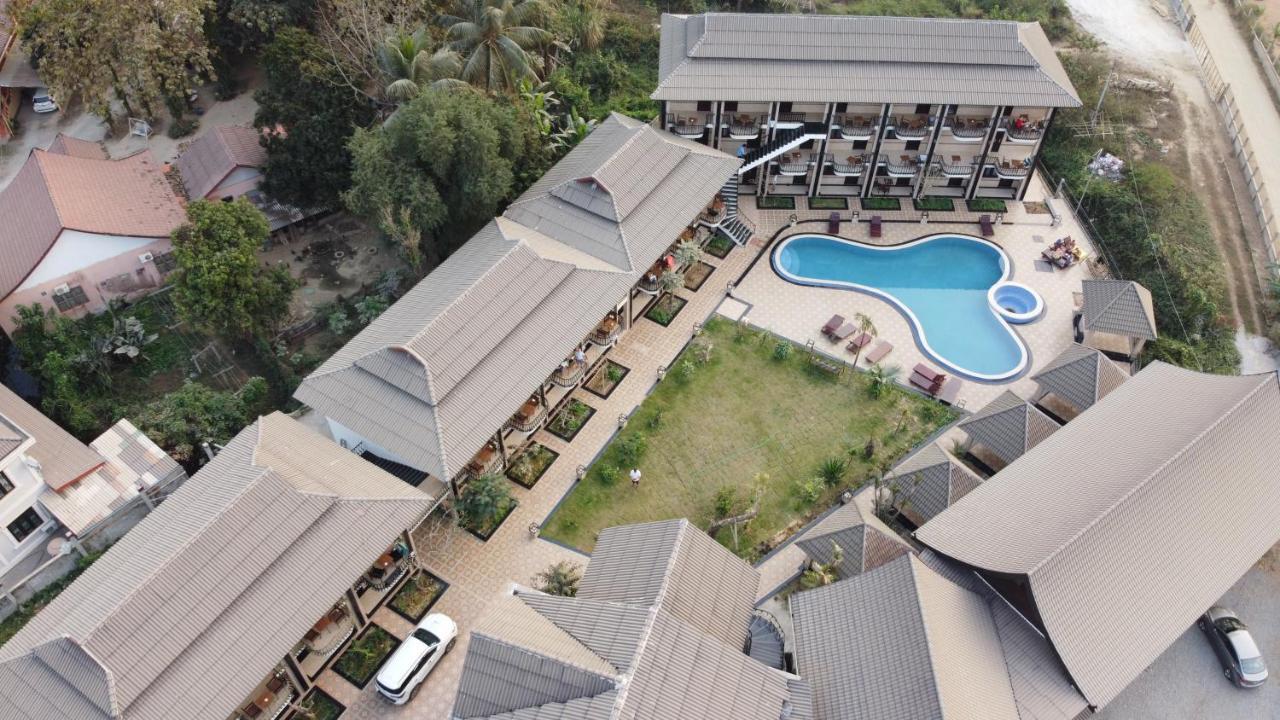Vang Vieng Diamond Resort Екстериор снимка